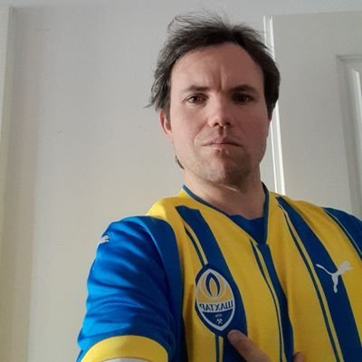 ❤️: podcasts, reading, investigative reports & all things 🏒 + English ||
past: competitive runner, sports reporter || https://t.co/yDTqI23QxB