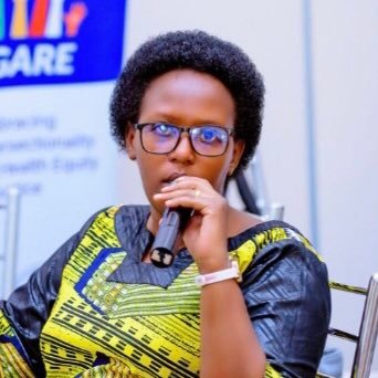 f4fade15367c422's profile picture. alice