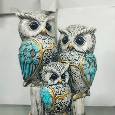 Samiyathal32528's profile picture. 