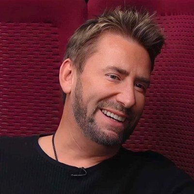 chadkroeger4474's profile picture. ‘Live From Nashville’ out NOW! 🚌🤘