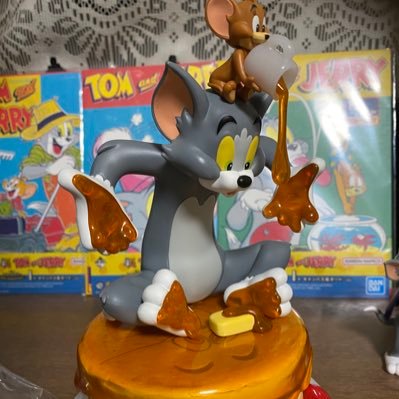 mjwra573982573's profile picture. 19卒。闘病垢。うつ。いじめによるPTSD。過敏性腸症候群。障害者手帳2級。