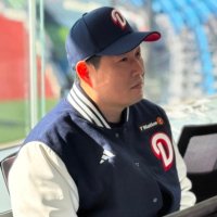 우주 (@hepburn14) 's Twitter Profile