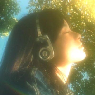 liriaro's profile picture. cold water doesn't get warmer if you jump late