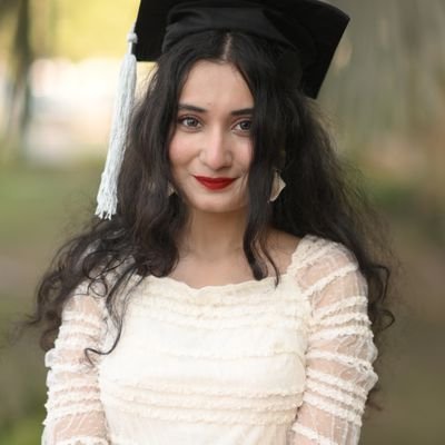 MBBS 24’ Dow Medical College|
Med Researcher Aspiring Neurologist 🧠 Love to play as florist by day and poet by night| Styling clothes with one latte at a time☕