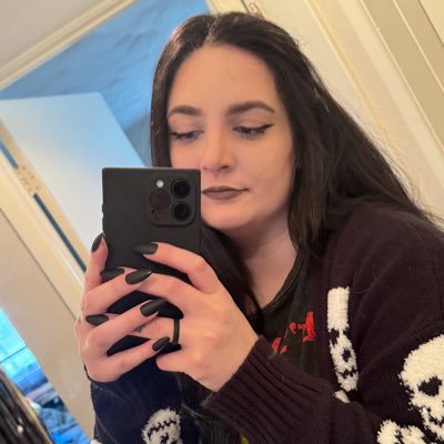 llexileighh's profile picture. A little ray of pitch black