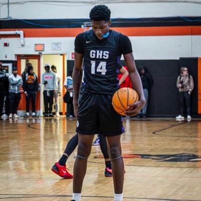 6'5 •175 • SF/PF •26' • @CanesBkb •Txt: 352-776-8619 • craigthomasjr07@gmail.com
