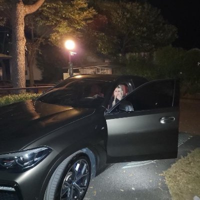 Otylia888's profile picture. “Our favorite holding period is forever."