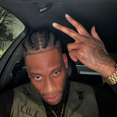 dxndre1's profile picture. 27 // WEB DEVELOPER 👨🏽‍💻// 📲 IG D.XNDRE_