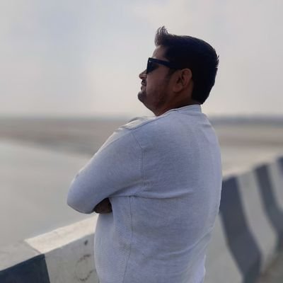 देशभक्त,
फॉलो करिये , फॉलो बैक मिलेगा.....