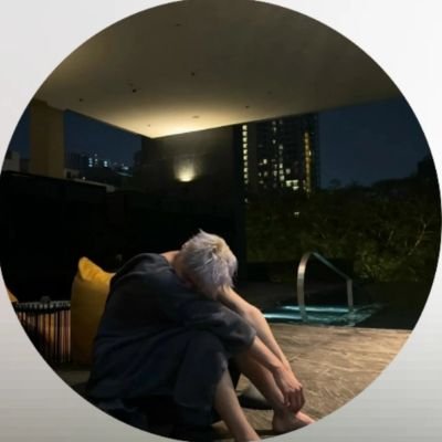 𝙃𝙚𝙮 ! ถ้าจะขอรหัสก็ dm มานะคับกิกิ