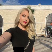 Betsy (@drdhenge) 's Twitter Profile