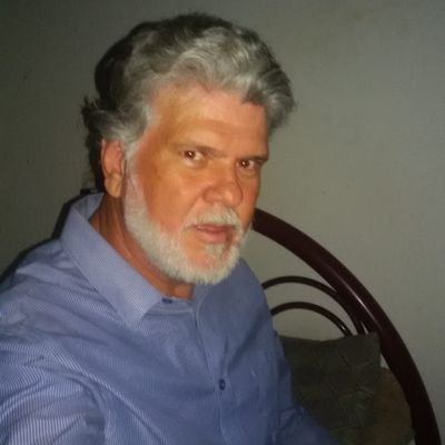 Cristão (Presbítero), patriota, conservador de direita e Bolsonarista. Especialista em Administração e Finanças de Grandes Obras de Engenharia Pesada.