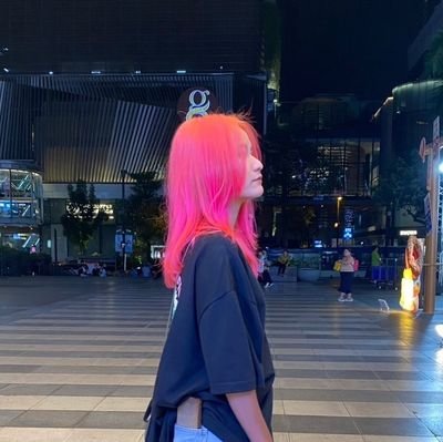 nanniiz_al's profile picture. ISFP-T
เป็นติ่งที่ขี้เกียจ. 
บุคคลที่จะมีคนมาคุยด้วยเมื่อต้องการผลประโยชน์
concert lover
snap : https://t.co/Vozied01eD?…