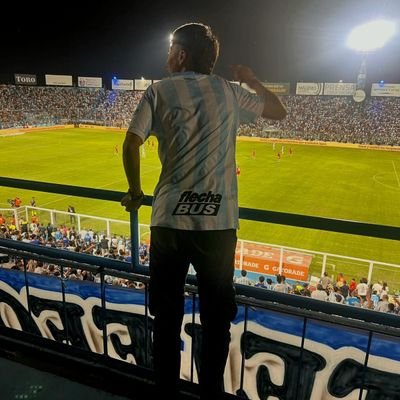 25 años. 🔞 ||
Tec. en Recursos Humanos. 🎓 ||
Futuro Lic. en Administración de Empresas. 🔜 ||
Socio e hincha del Club Atlético Tucumán. 🩵