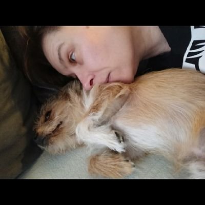 Ich liebe meine Familie
Ich liebe unsere Tiere
Ohne sie wäre ich nichts
♥️♥️
