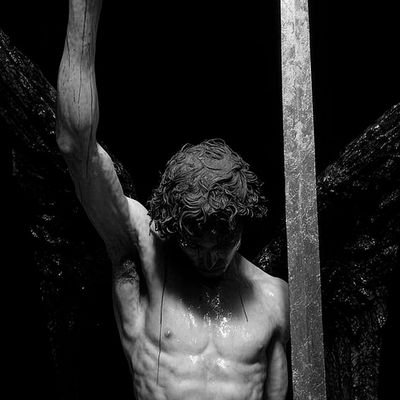 shadowglances's profile picture. shadow glance