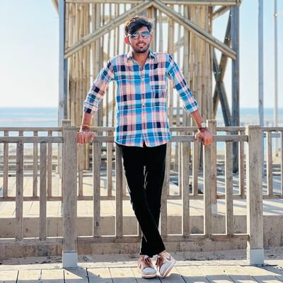 _imyashpatel_'s profile picture. 