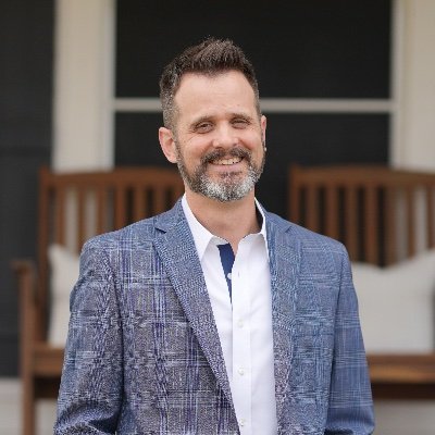 ryansmithmft's profile picture. Therapist, Speaker, Trainer, Owner;Para Vita Therapy, https://t.co/EThgtyNmVo