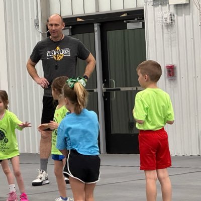 jwia's profile picture. Gentleman farmer. Former big box retail | software marketeer | plumber. I fish, golf, garden. Music lover. Sports fan. Coach. Proud dad. Husband.