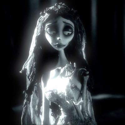 ily4ever_n_ever's profile picture. i wanna be myself 🩻   beautiful princess disorder 🫶