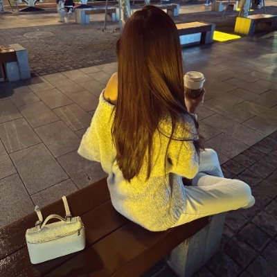 autumndarcy's profile picture. Good vibes only 🌈