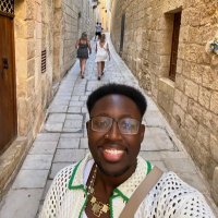 The man at the back of the bus (@king_joker0007) 's Twitter Profile Photo