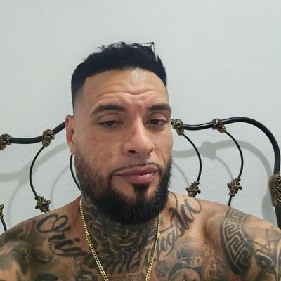 305 DOWN SOUTH DJ/ VIBE SETTER/RECORD BREAKER/CLUB MC/MOBILE DJ/GYM RAT/FITNESS FANATIC/FOR BOOKINGS 786-651-0676....