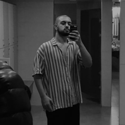 amirzanjc's profile picture. 🌴