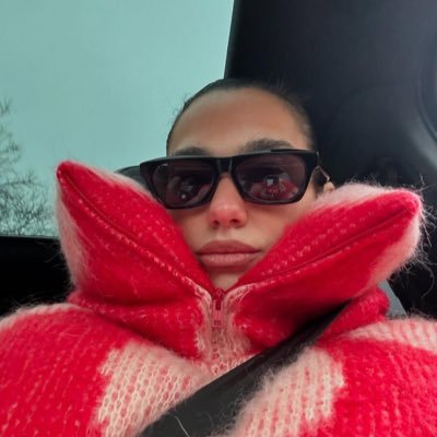 rompague's profile picture. 