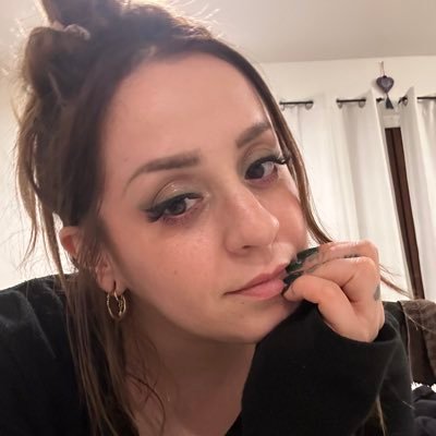 kali_m00n's profile picture. Your favorite obsession 🌙  $kalim00n