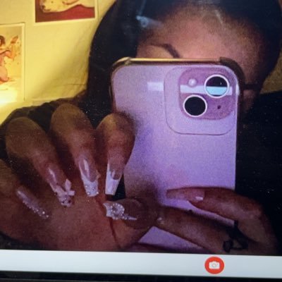 MunteanuMariah's profile picture. 