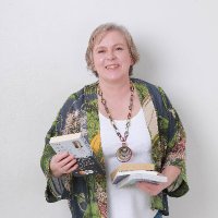 Helen Shair (@authorsinoundle) 's Twitter Profile