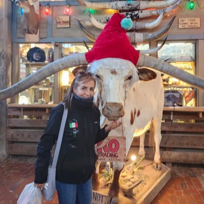 moreolveraaa's profile picture. hola 👋🏽