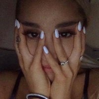 bella (@glindology) 's Twitter Profile