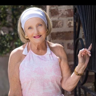 KayHawkins18456's profile picture. 