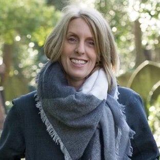 Allison_Rushby's profile picture. Writes a lot. Gothic feminist body horror SLASHED BEAUTIES out now (Verve UK, Berkley US, HQ Aus). Assisted (poorly) by Harry (bordoodle) and Titus (sphynx).