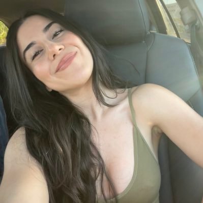 kikkaloba's profile picture. she/her/ella 🇲🇽