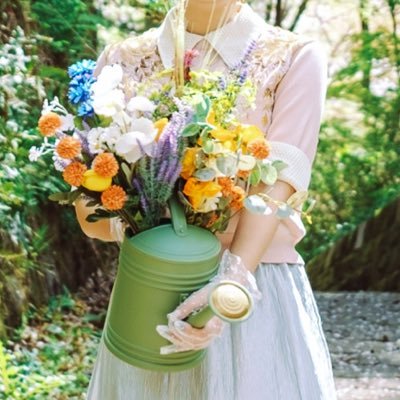 yumeno_stella's profile picture. ▷ずっとおうちか劇場、ときどき海の外 ▶︎本業がご贔屓様たちの歌声を浴びることと、GOATなお兄さんのエンタメを味わうこと。生業はなんでも屋さん ▷四季の会🐣/ KP & Ni FC ▶︎好きなものを好きな時に好きなように好きなだけ🧸 ▷たまに にゃんこを投下 ▶︎ことばを好きにおく場所なので未フォロー推奨🕊️