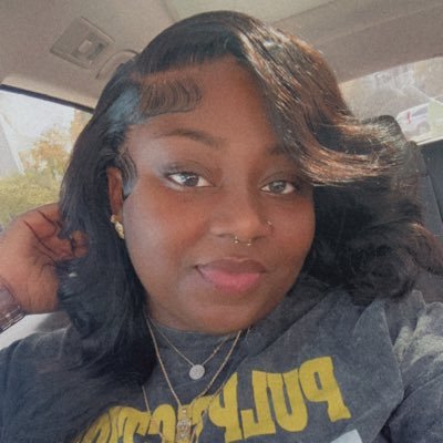 you are NOT “pretty for a black girl” you ARE “beautiful period” . .🖤🌻✨| ♓️ | 32💫 | #TeamNOKIDS |#LLToneWop