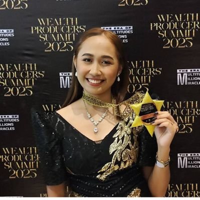 Shekinah___0's profile picture. 