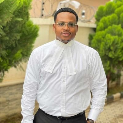 ✊✊🏻✊🏽✊🏾✊🏿
Lawyer⚖| Leader👊| Realist😎|SOR💛²³¹| Igbo🇳🇬 | Sports Law|
💯Man United Supporter👹♥️| Peter Obi🇳🇬