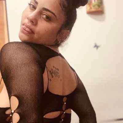 Shairaa_xoxo's profile picture. Mother First👩‍👧|| CT BRAIDER 💆🏻‍♀️ || iG: hair_done_by_shaii || R.I.P Mami Y Papi 🕊🙏🏼