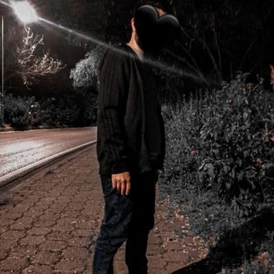 kalad53080826's profile picture. الآحترآم تربيہ وَليس ضعفء     
   وﺎلأعتذآر خُلق وَ ليس مذلہ .?🔕💭