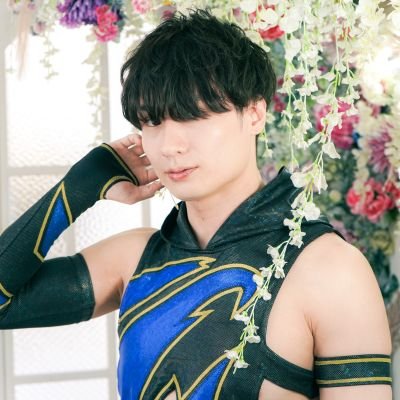 daisetz_guitar's profile picture. プロレスもできるバンドマン。
Daisetzというバンドでギターを弾いたりしています。YMZ国際柔道連盟プロ柔道家