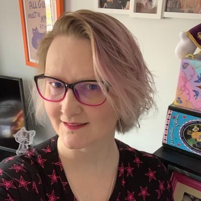 sarah_balmain's profile picture. Tattooed, pierced & just a little bit crazy 🤣🏳️‍🌈😊