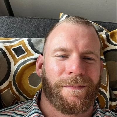 George884380608's profile picture. Peace