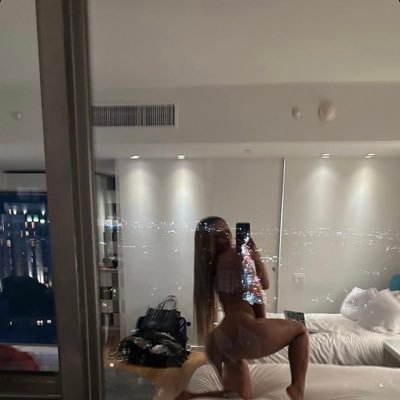 resiannaho5's profile picture. 