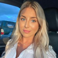 Anna (@anna1221135) 's Twitter Profile
