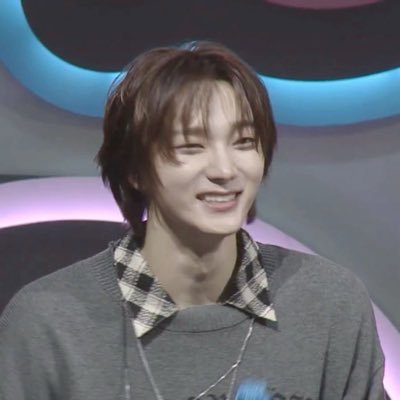 yoooitsshaina's profile picture. l i f e i s c o o l