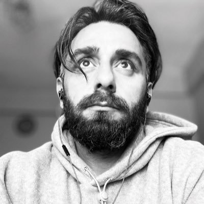 alikarahisar's profile picture. orta yaş yolcusu